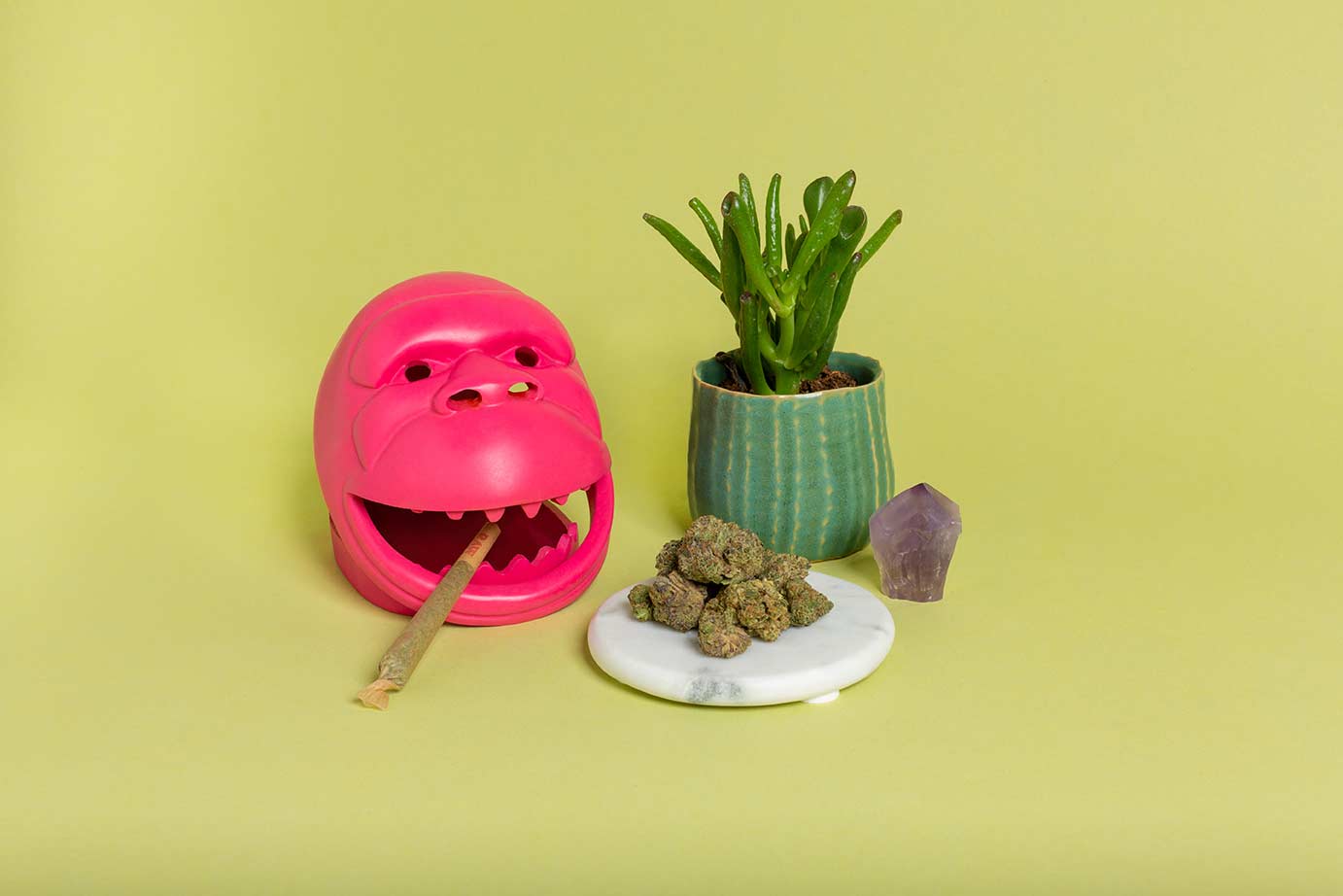 Lightshade Cannabis Flower & Joint in Gorilla sculpture